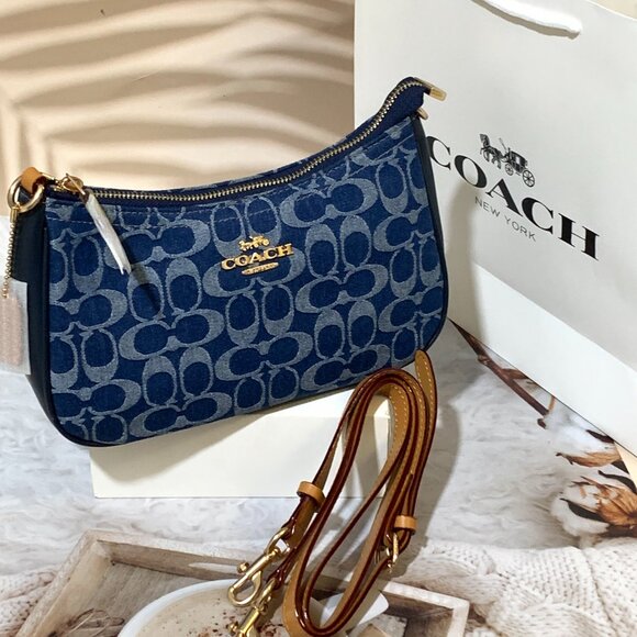 COACH Teri Shoulder Bag Signature Denim Outlet NEW - Picture 1 of 4